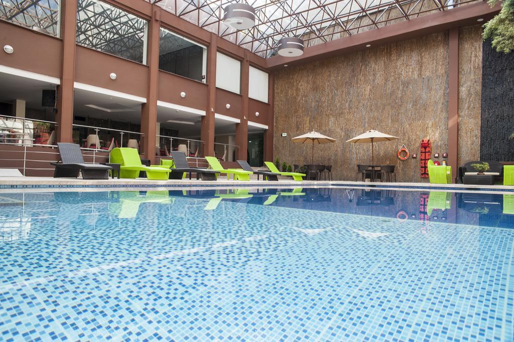 Grand Park Hotel 4*