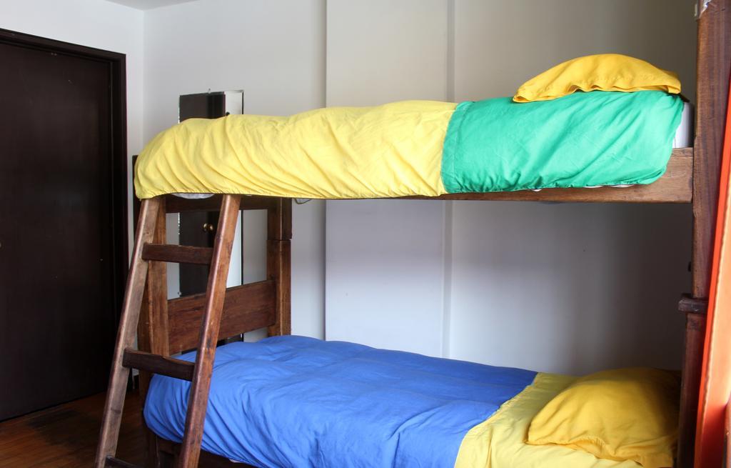 Hostal La Pinta *