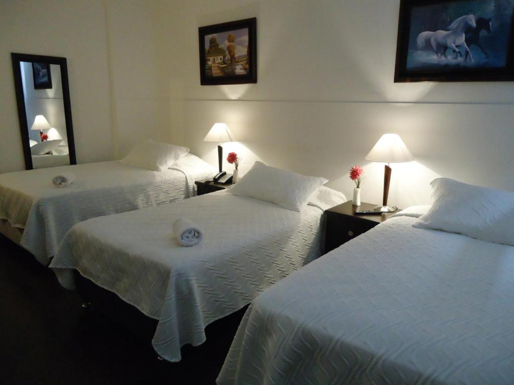 Hotel Estadio 63c 3*
