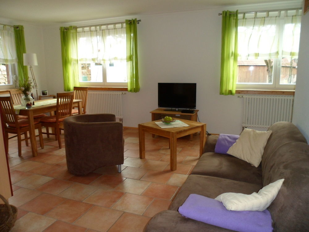 Hotel Nh Pavillon Royal 4*