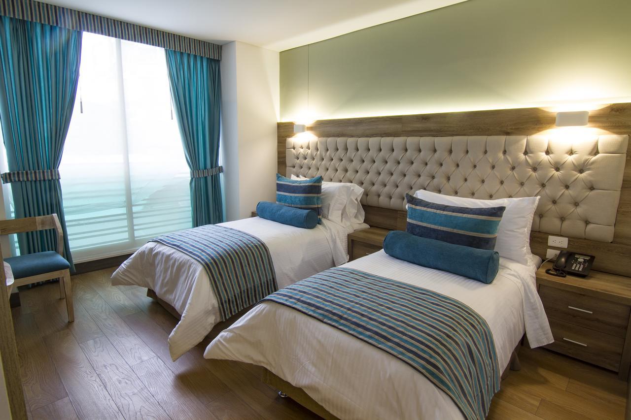 De Película Apartasuites Hotel 4*