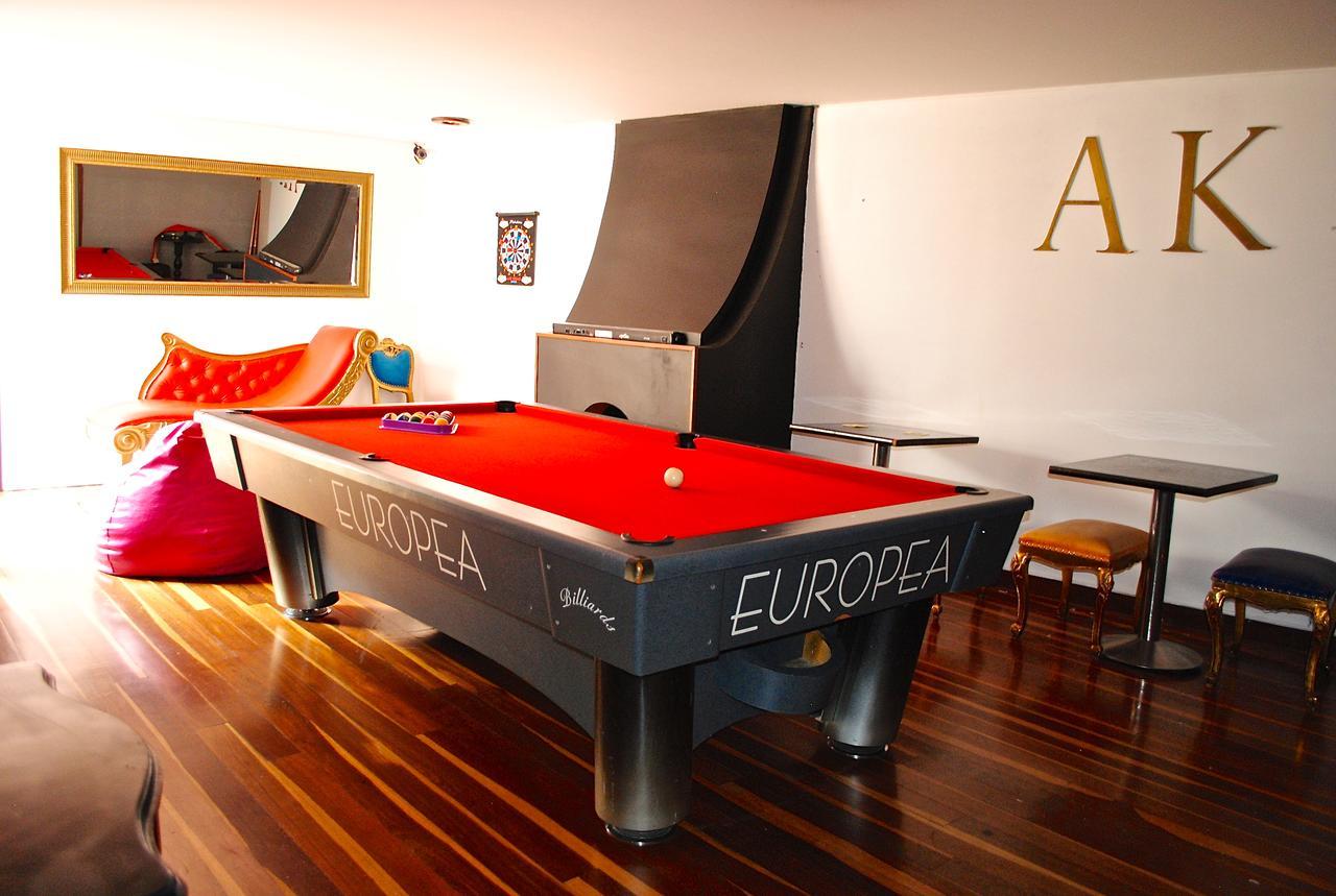 Hostal Ak 82 *