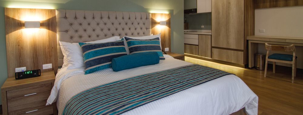 Hotel De Película Apartasuites 4*