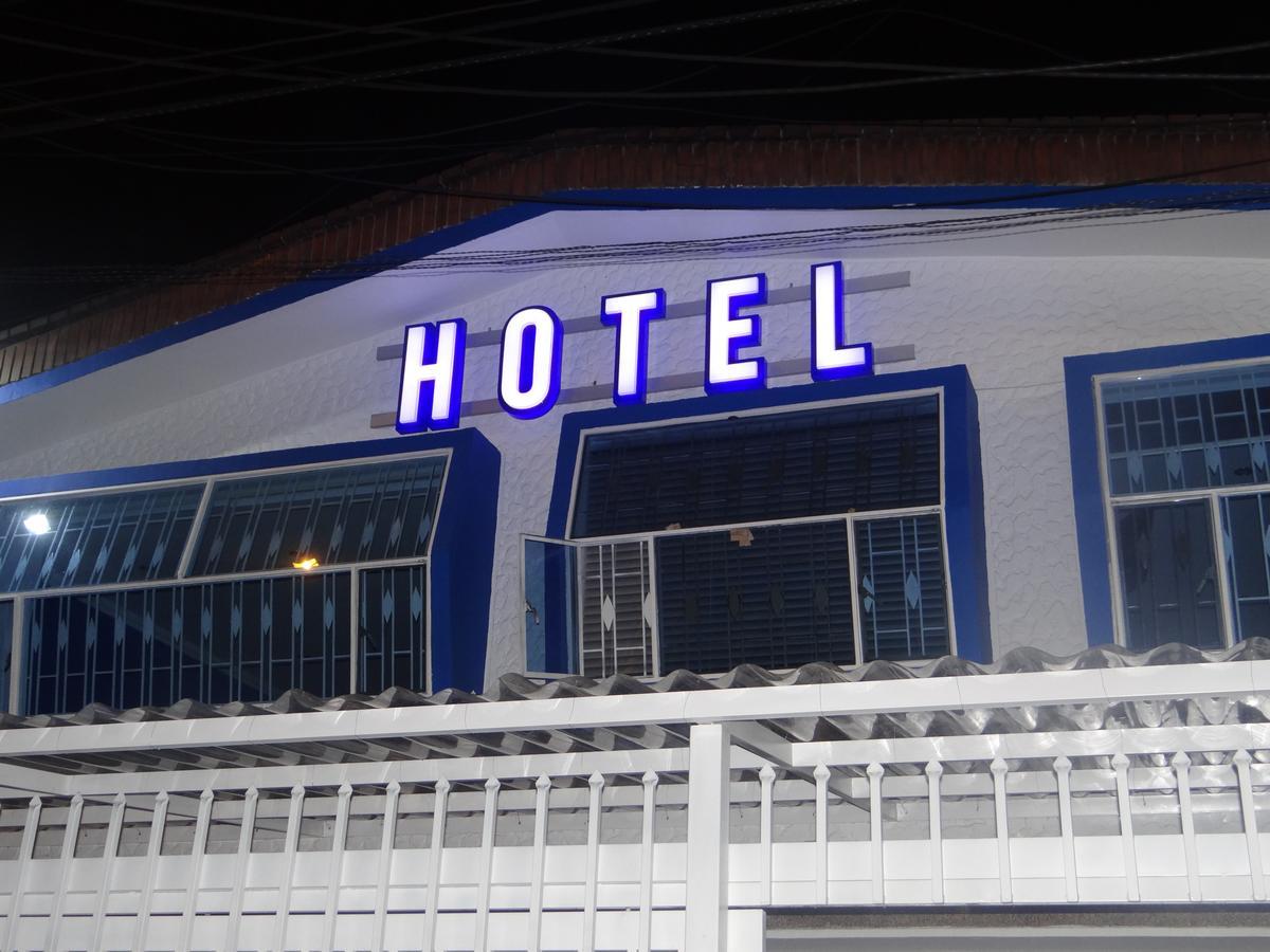 Connecta Airport 3*