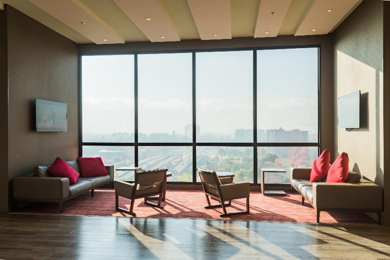 Hampton By Hilton Airport 4* Bogotá