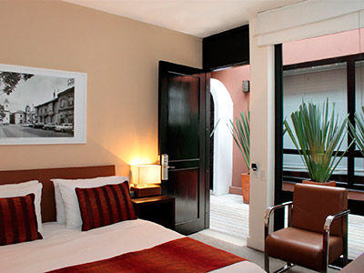Hotel The Book 3*