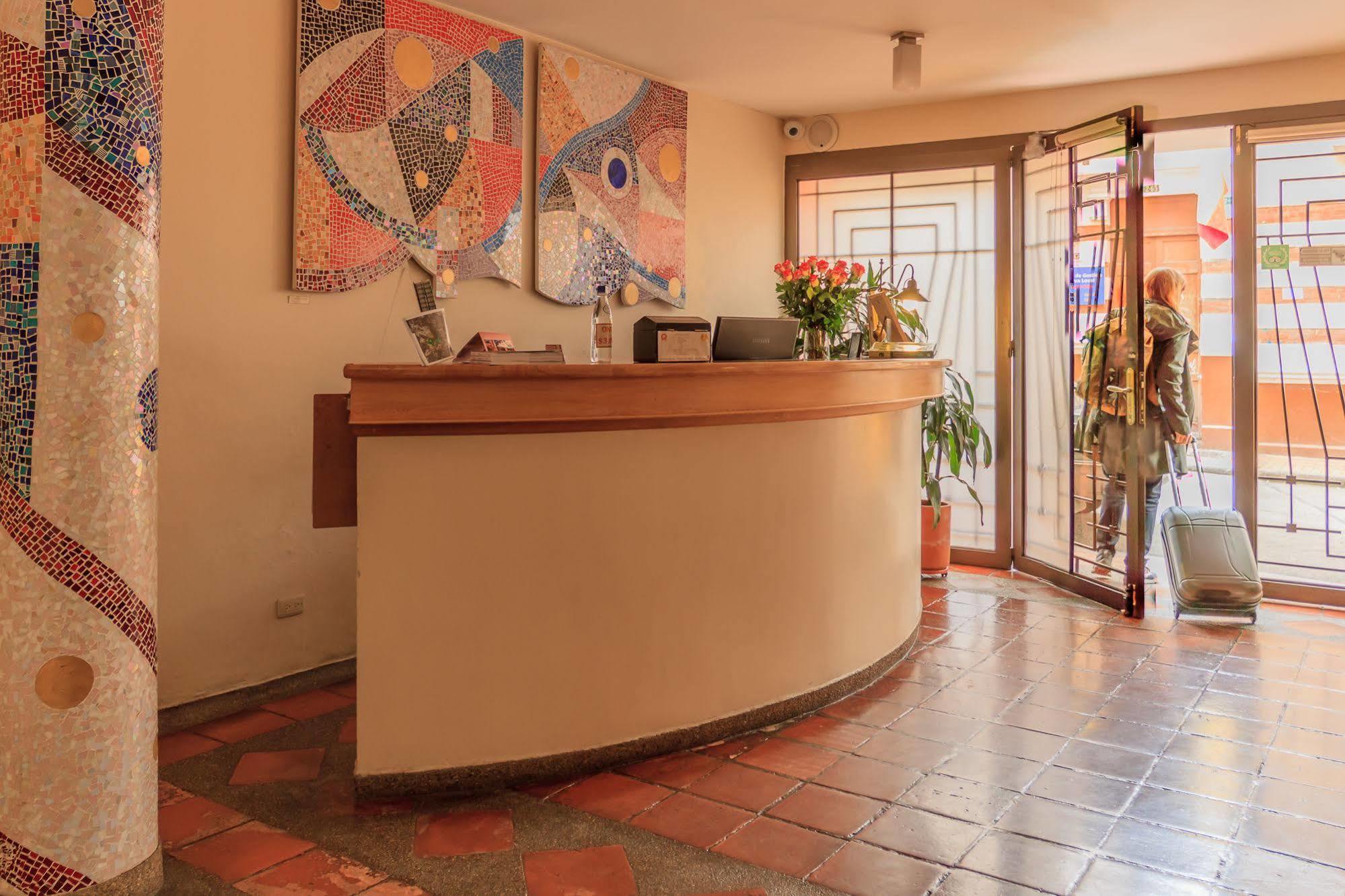 Casa Deco Hotel 3*