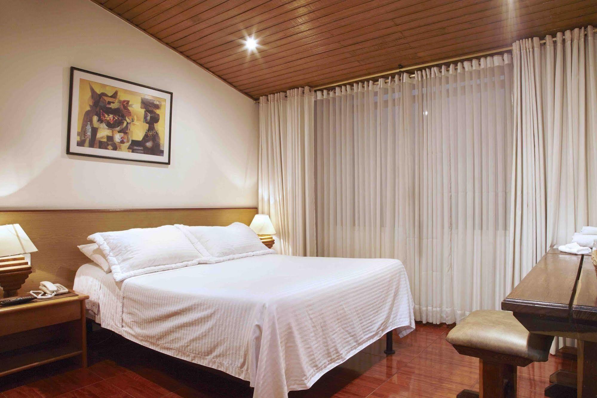 Hotel Charlies Place Bogotá