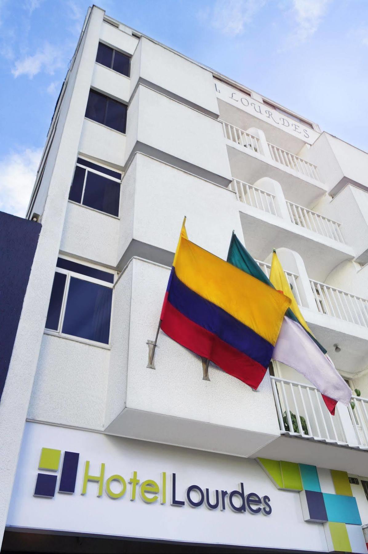 Hotel Lourdes 2*