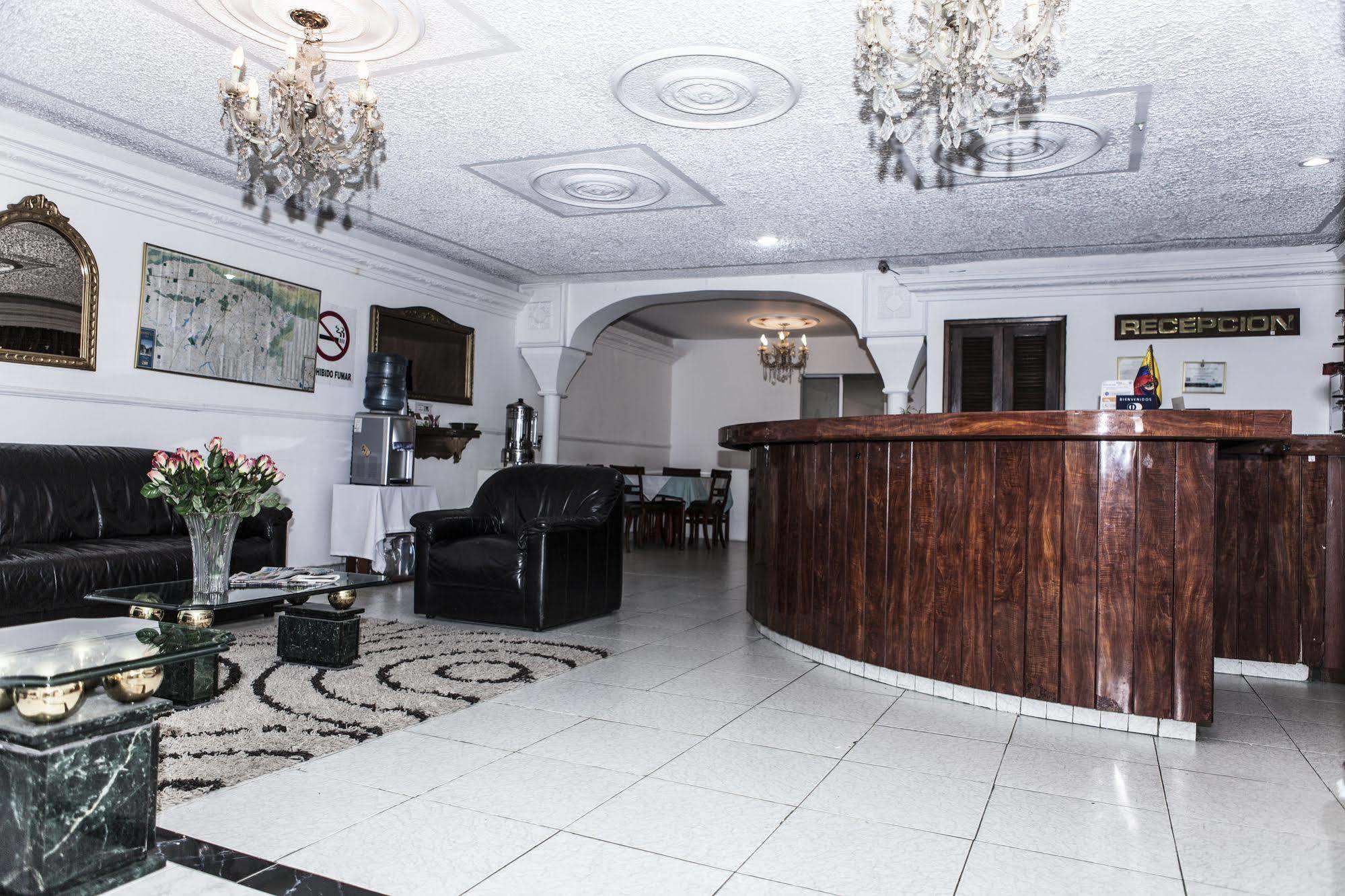 Hotel Lourdes 2*