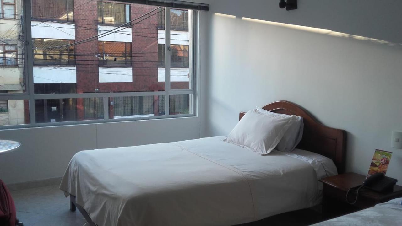Parkway Hotel 4*