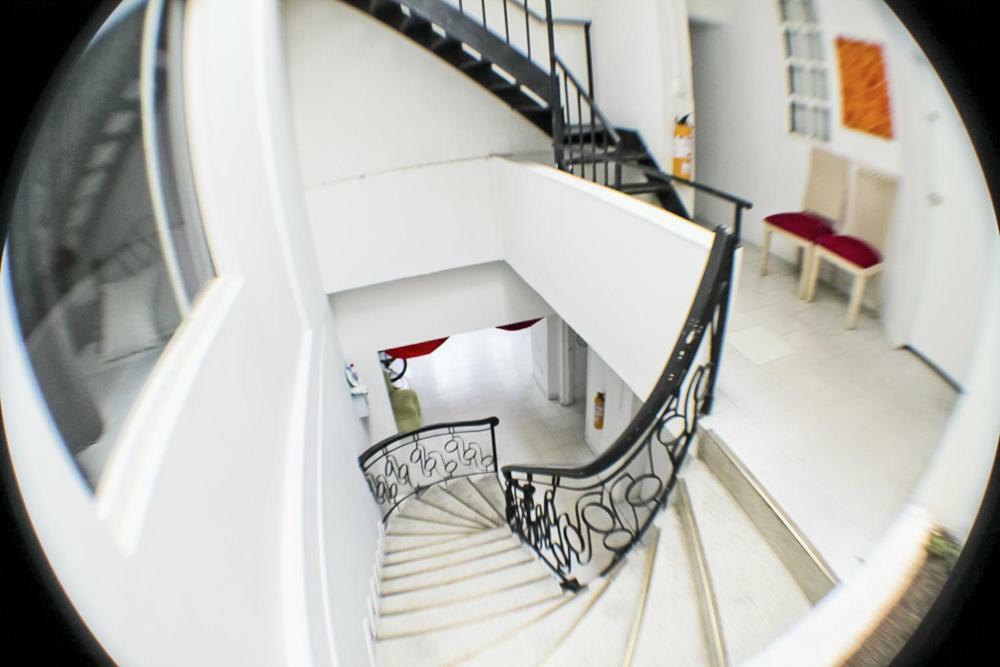 Mi Casa Blanca 2*
