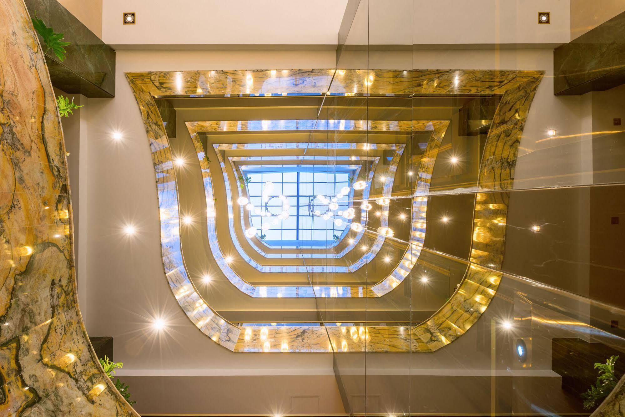 El Dorado Hotel 4*