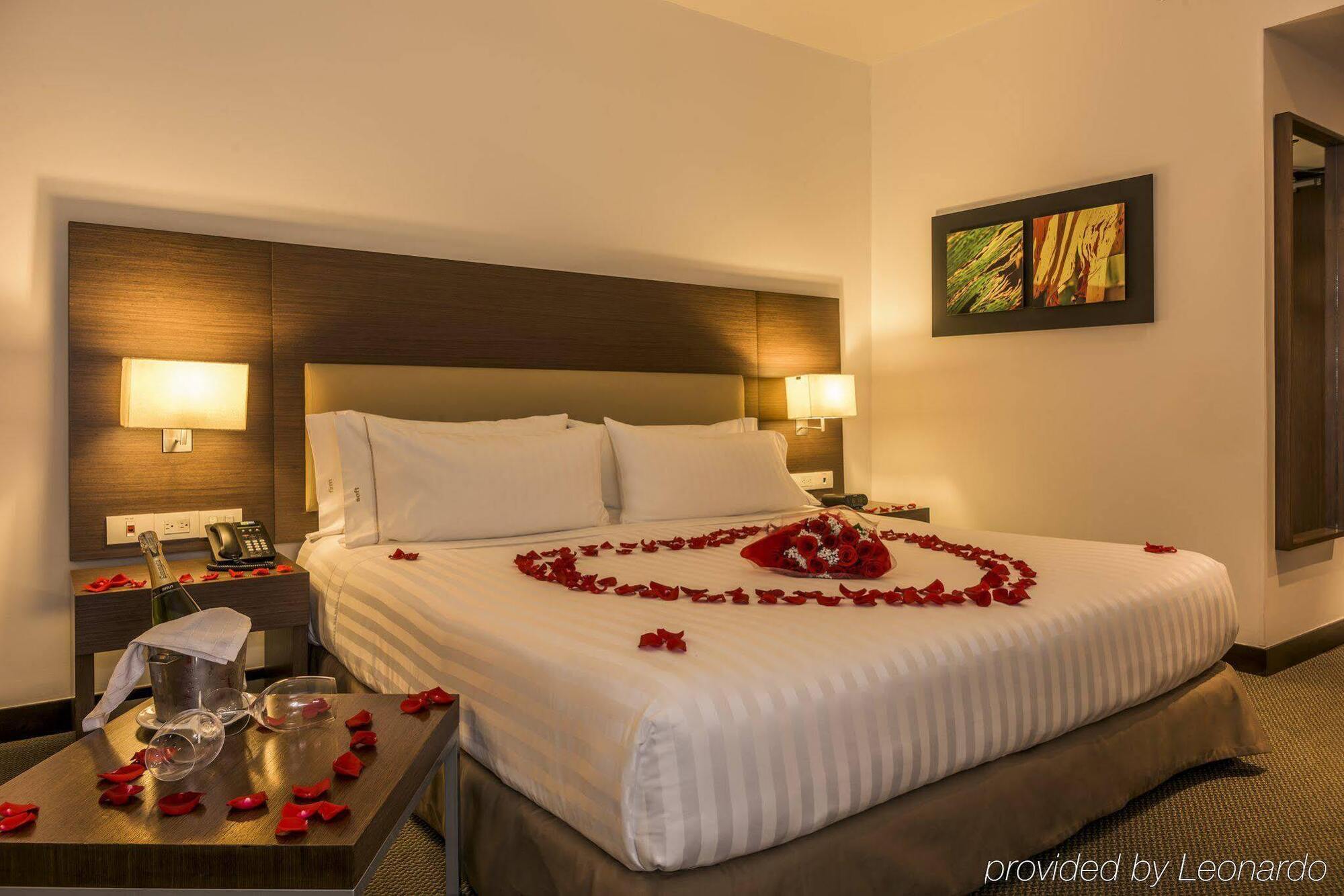 Hotel Express - Parque La 93, An Ihg Bogotá