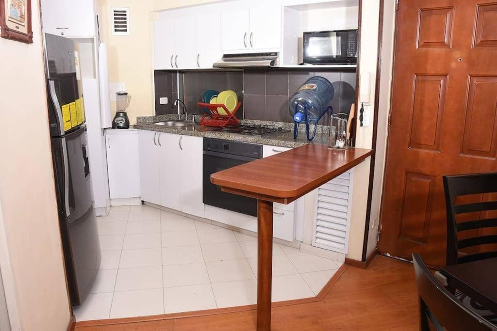 Apartamento Apartment: Corferias, Embajada, Airport, Agora,g12 Bogotá