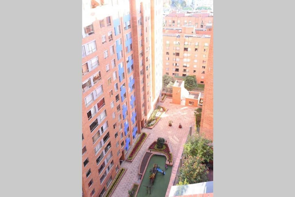 Apartment: Corferias, Embajada, Airport, Agora,g12 *