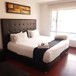 Apartasuites Plaza Modelia