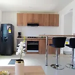 6 Apartaestudio independiente, Cedritos