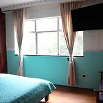 Casa Maka Maka