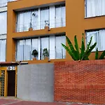 Viaggio Studios Apartments
