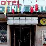 Hotel Los Cristales