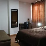Hospedaje Sary House