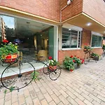 Hotel Retiro 84 By Mij