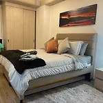 St. Louis Suites - Movistar Arena