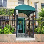 Casa Hotel Santa Teresita