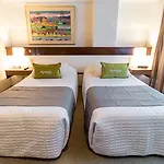 Ayenda 1073 Suites Real 97