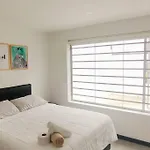 4 Apartaestudio Cedritos completo