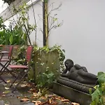 Hermoso apartaestudio con terraza, cocina y baño