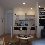 Hermoso apartaestudio con terraza, cocina y baño