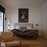 Hermoso apartaestudio con terraza, cocina y baño