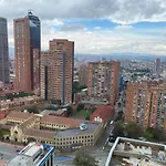 Bello apartamento en en Centro Internacional de Bogotá