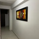 Apartamento Cerca A La Candelaria Y Hospitales Principales De Bogota
