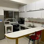 Apartamento Cerca A La Candelaria Y Hospitales Principales De Bogota