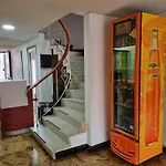 acogedor Hostal usaquen la parada del tren