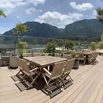 Penthouse con vista a los cerros.