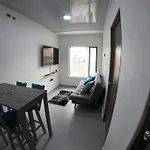 Apartamento 300 Dotado Cerca A Heroes