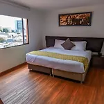 Hotel Charlotte Suite 26