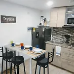 Innova Suite 403