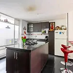 Alojamiento Cómo en CASA cerca al Aeropuerto!!