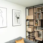 Nova Apartments Cabrera 85-12