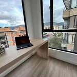 S Condo Con El Sol En Todo Su Esplendor - Sua