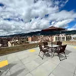 S Condo Con El Sol En Todo Su Esplendor - Sua