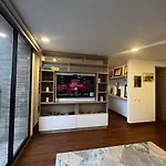 Bello Y Lujoso Apartamento Central