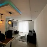 Club House, Apto Para Estrenar
