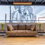 Bon 17 Hotel