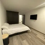 Amplio Iluminado Comodo, 3 Habitaciones Internet